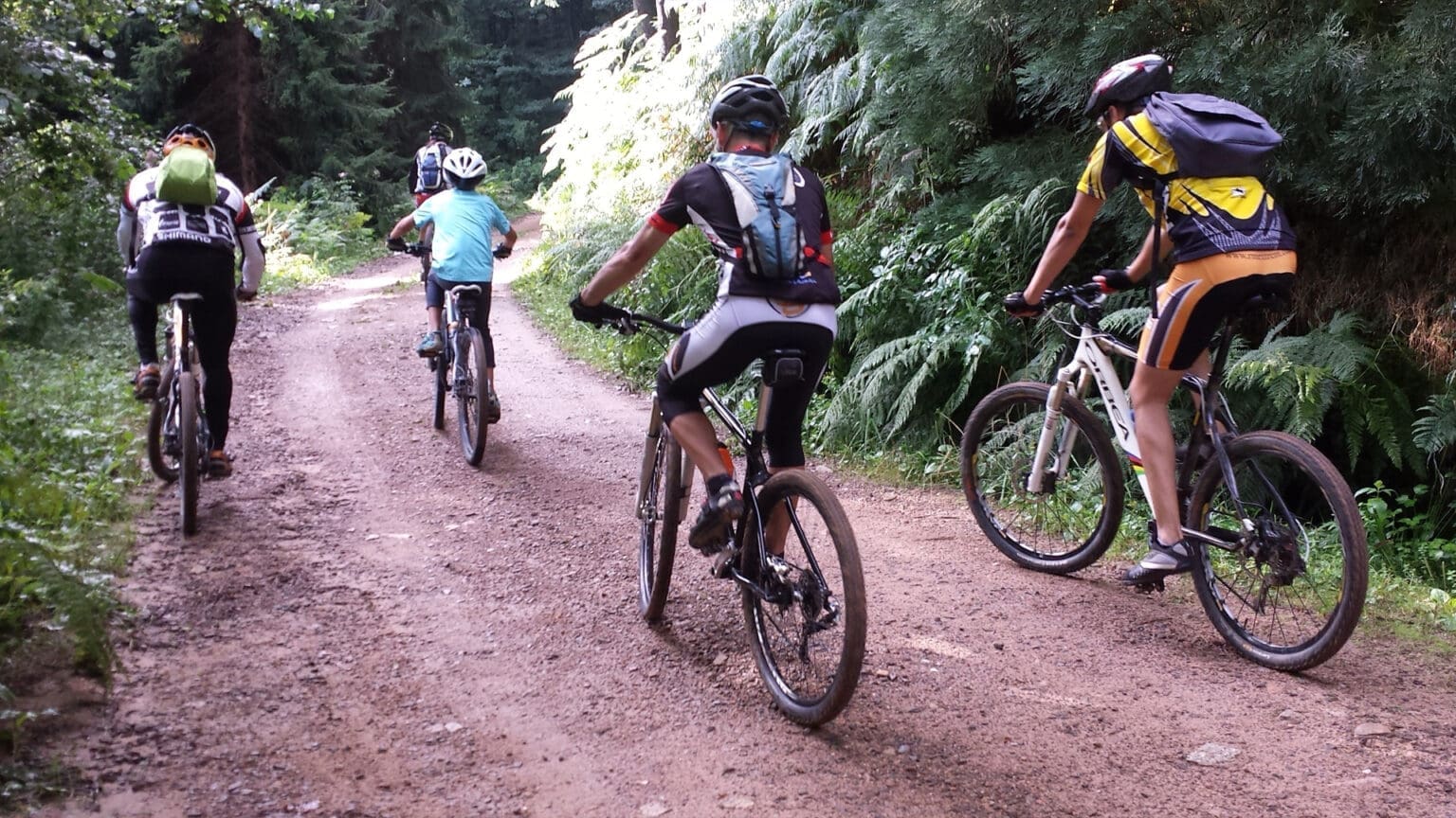 Passeio de BTT em comemoração ao 99º aniversário do Independente Futebol Clube Torrense