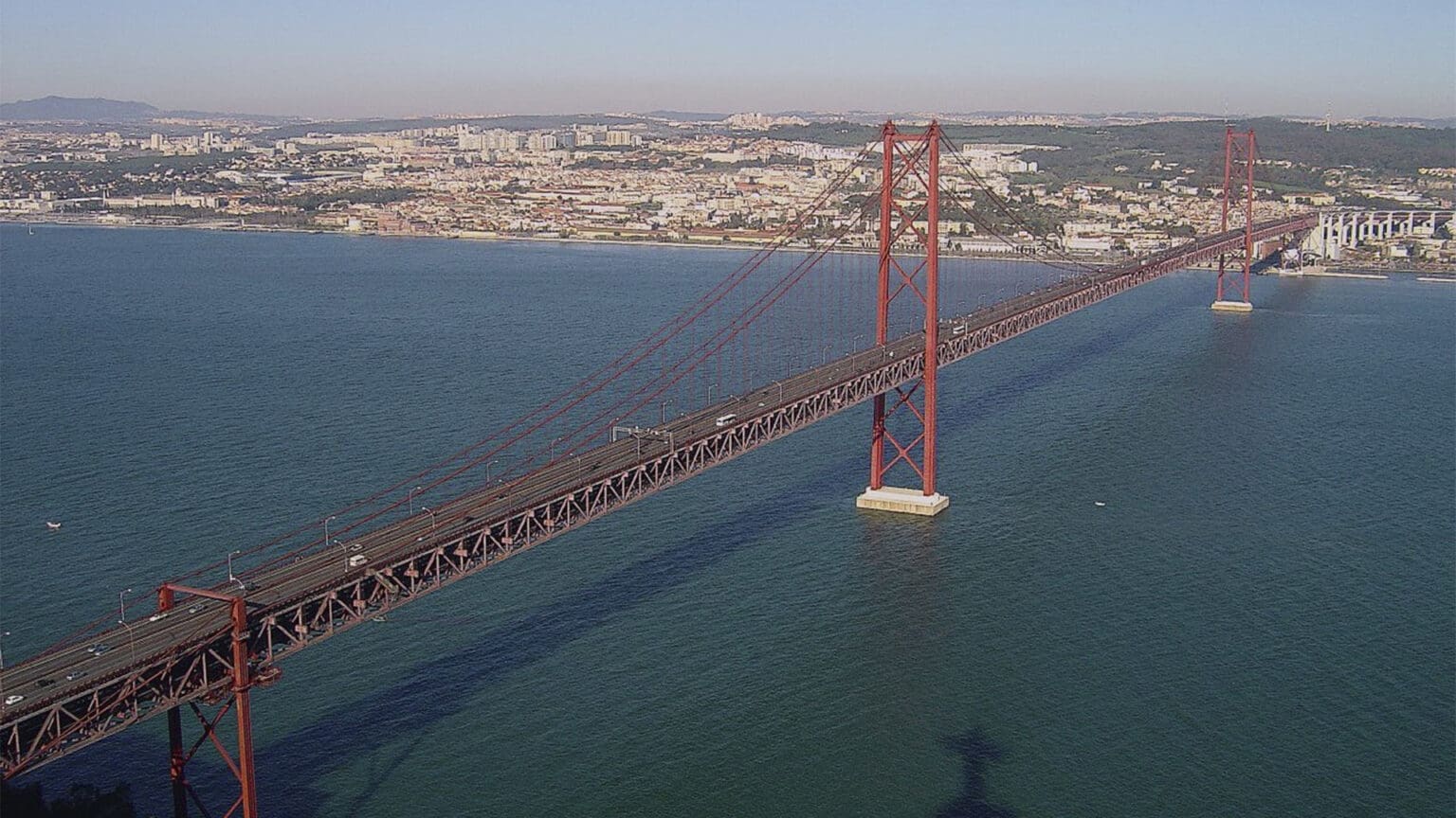 As impressões da Revolução no TMJB em Almada