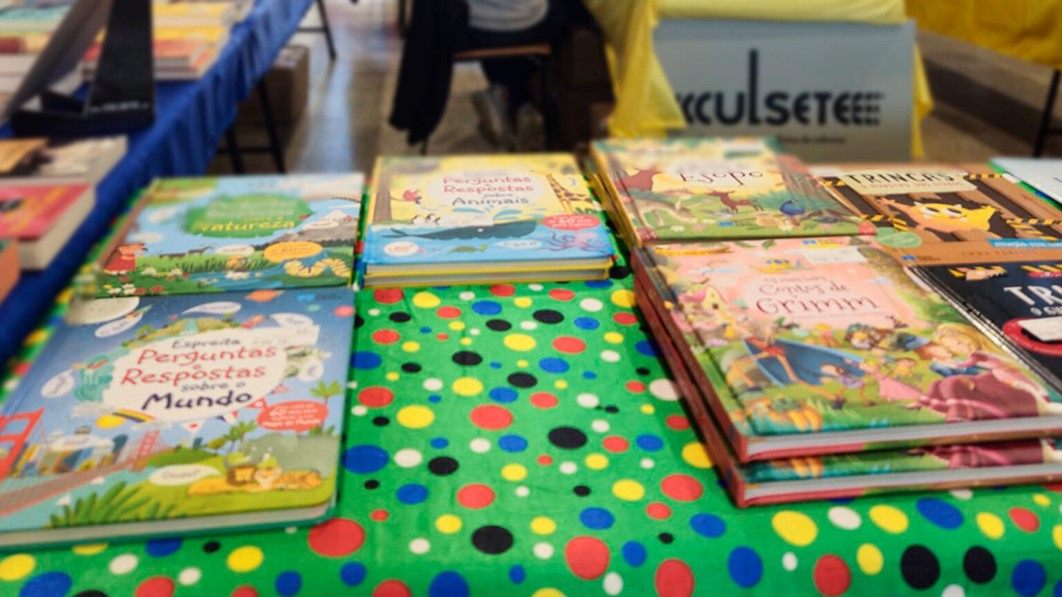 Visite a Feira do Livro Pop Up em Pinhal Novo