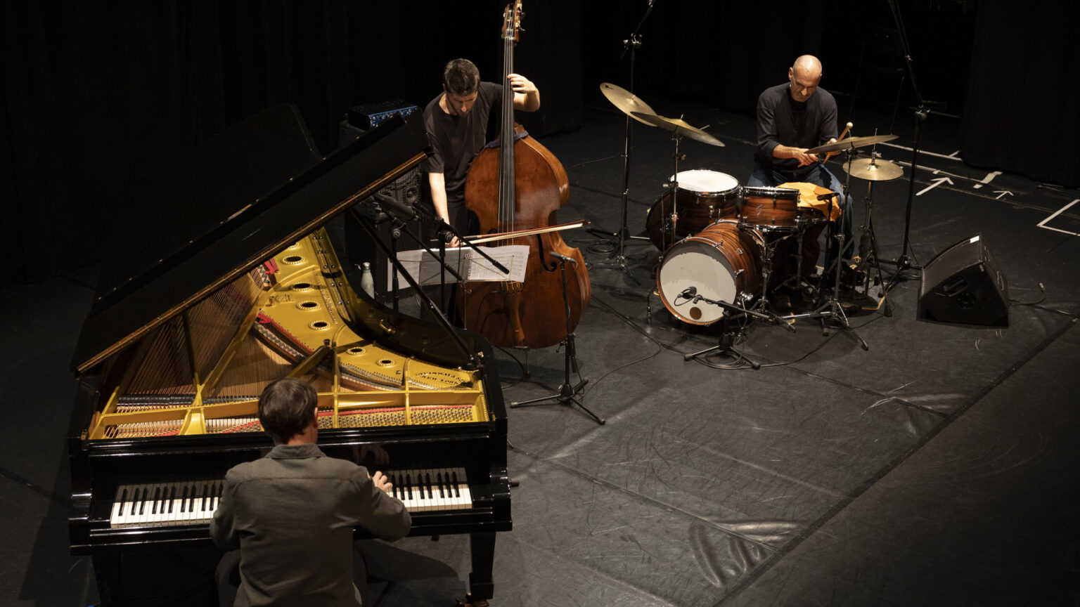 Desfrute do concerto de Samuel Lercher Trio em Setúbal